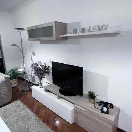 Mi Pisito En El Temple *