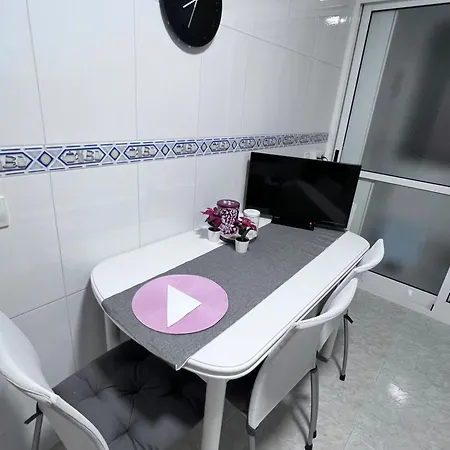 Mi Pisito En El Temple