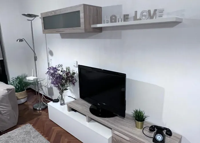 Mi Pisito En El Temple *